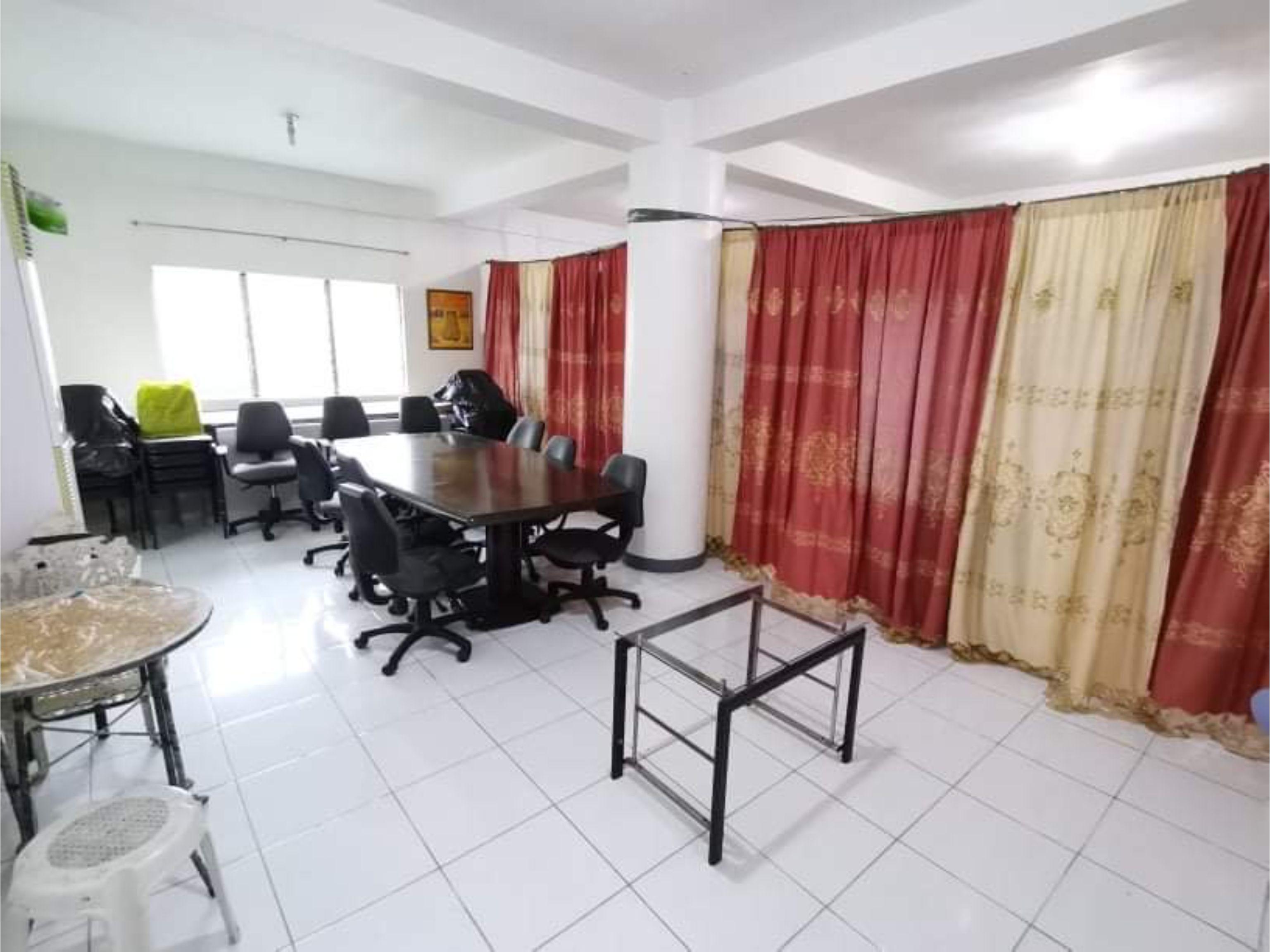 Отель Oyo 799 Ddd Habitat Iloilo Экстерьер фото