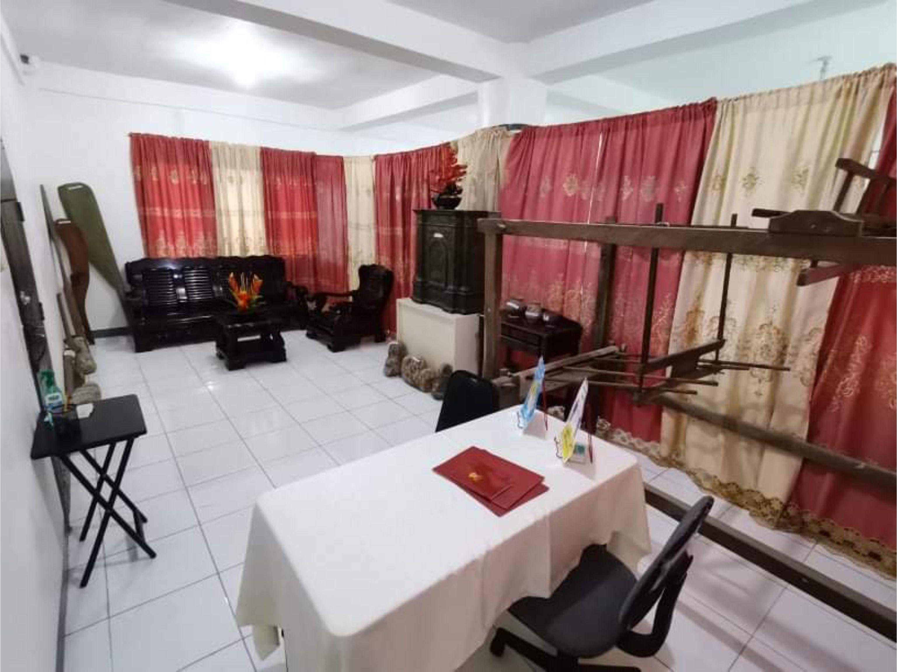 Отель Oyo 799 Ddd Habitat Iloilo Экстерьер фото